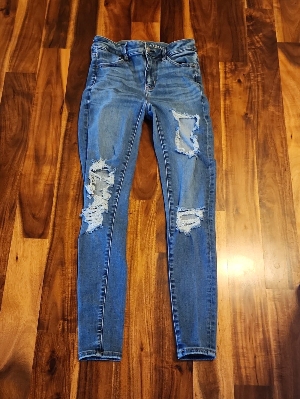 American Eagle Outfitters Distressed Skinny Jeans - Light Blue Wash